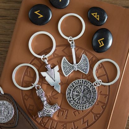 Pathfinder Vegvisir Keyring - Image 5